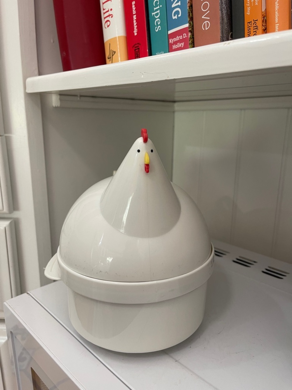 White Hen Egg Cooker - Cute Chicken Design Egg Steamer